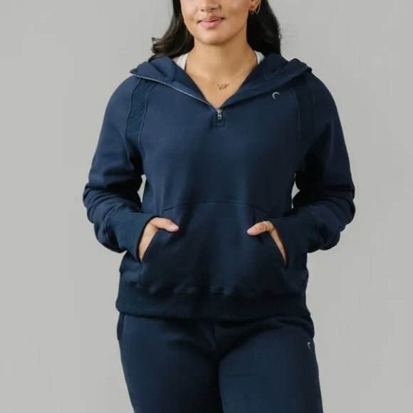 Zyia NAVY Retreat 3/4 Zip Hoodie-small - Picture 3 of 3